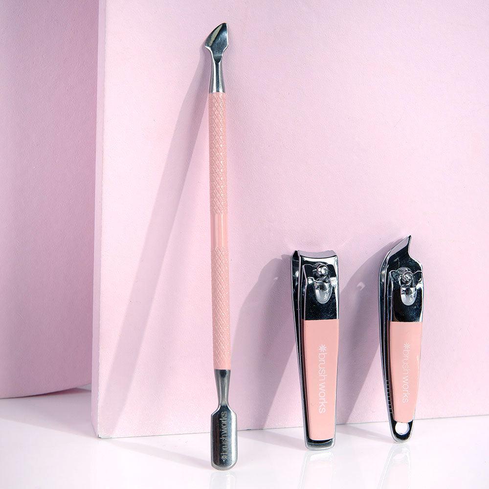 Brushworks Manicure set